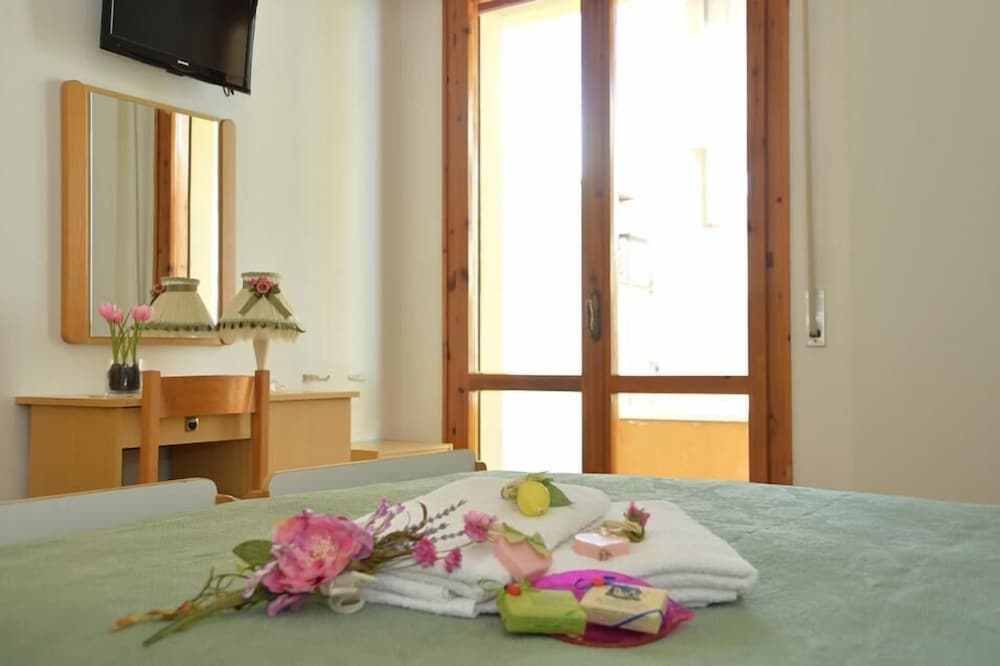 Hotel Maioli 6/26