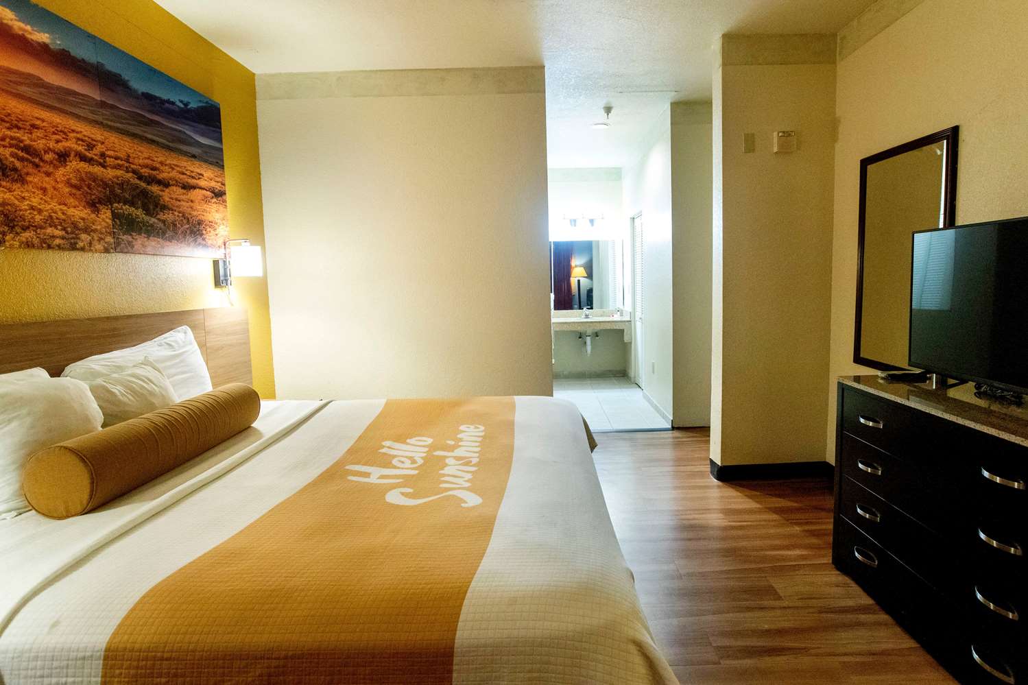 Days Inn & Suites By Wyndham Houston North/Aldine 26/68