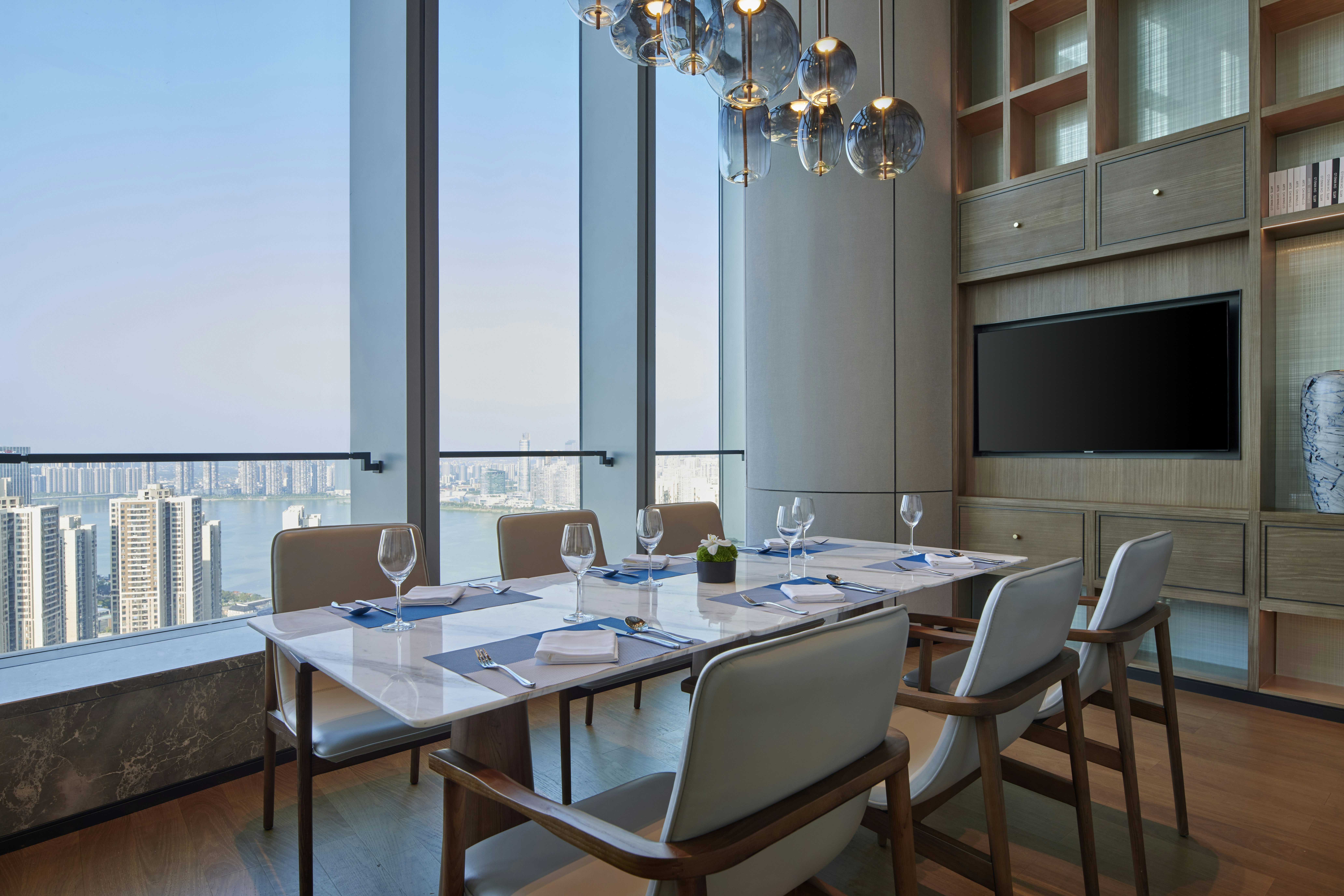 Hilton Changsha Riverside 61/76