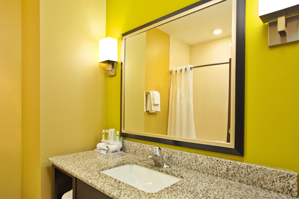 Holiday Inn Express Hastings 14/51