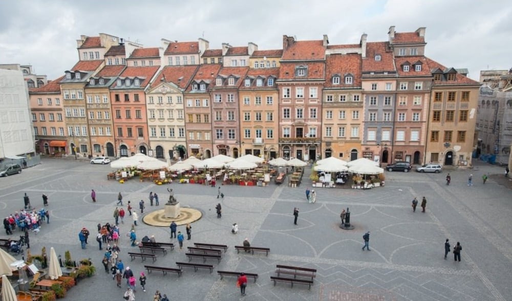 P O Rynek Starego Miasta 2 1/18