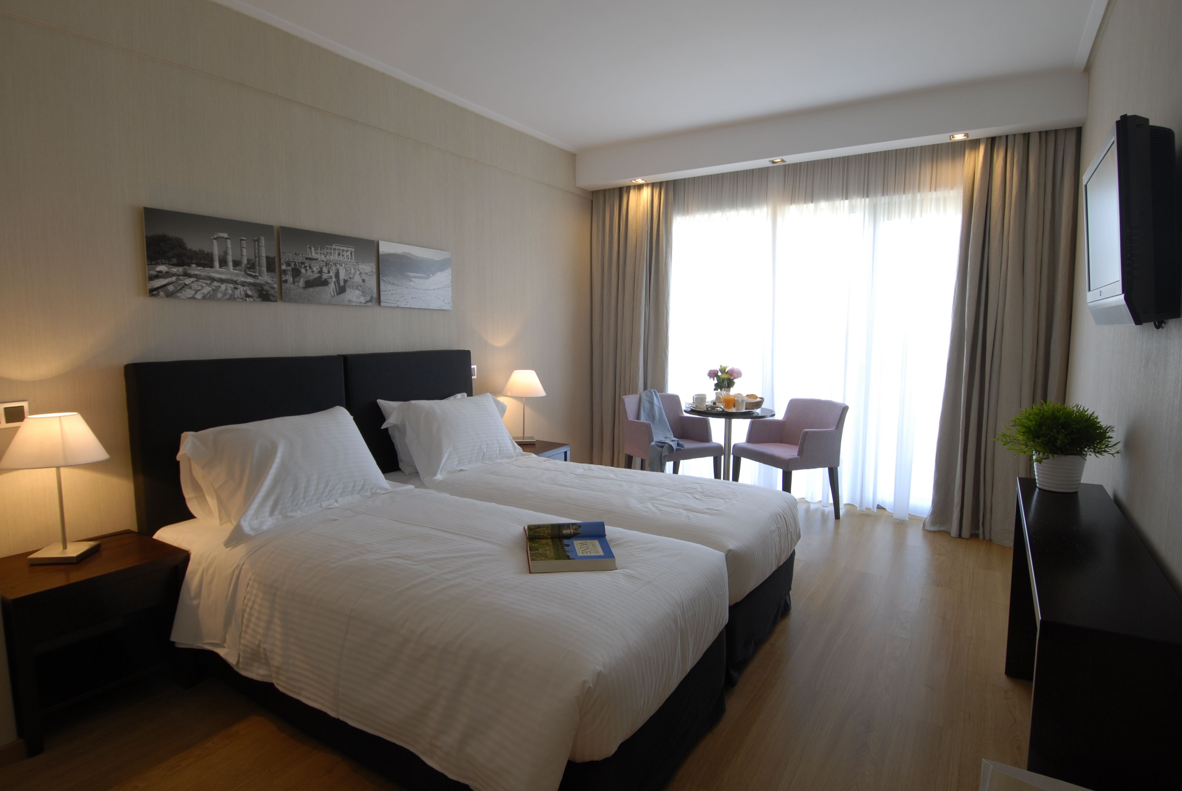 The Athens Gate Hotel 6/12