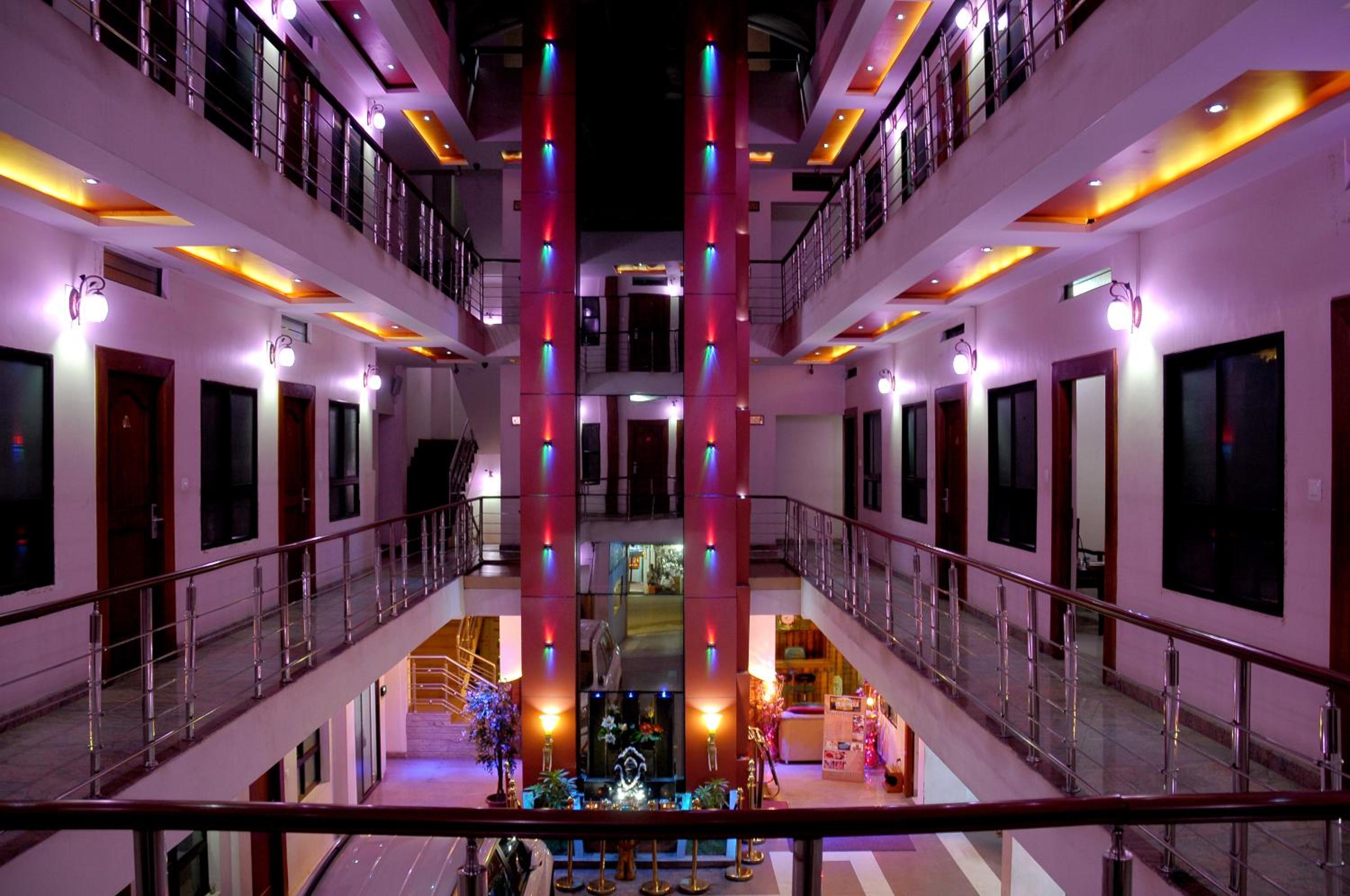 Hotel Kings Kastle 32/35