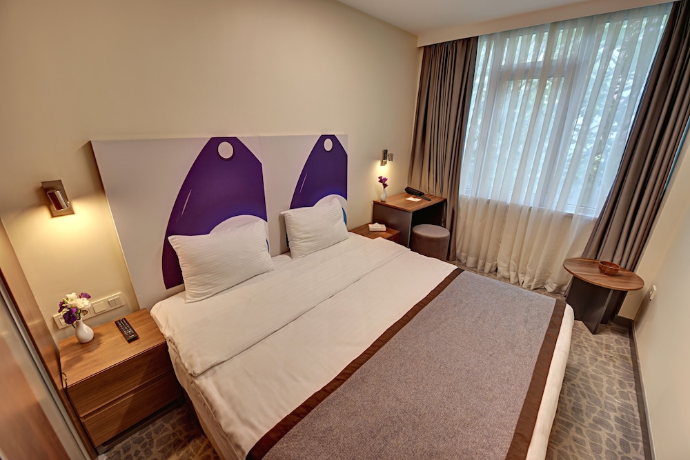 ALL INN HOTEL 31/60