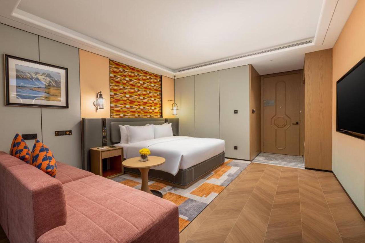 Wyndham Garden Kashgar Tashkurgan 12/25