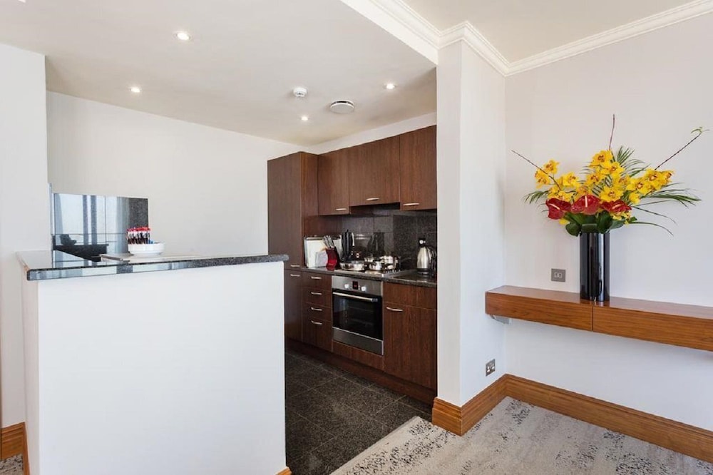 Sanctum International Serviced Apartment Maida Vale 13/72