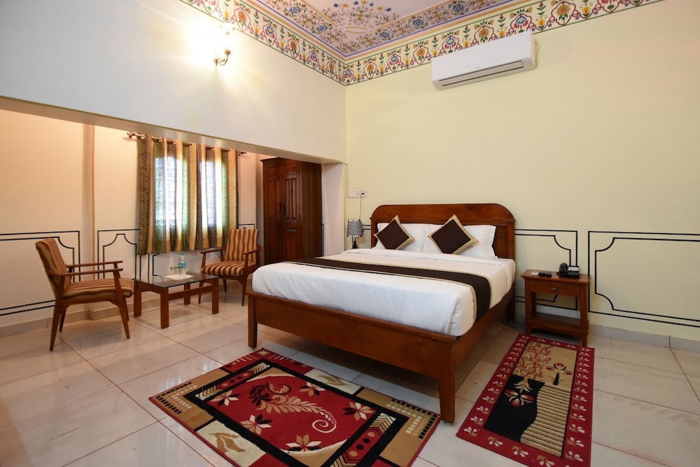 Virasat Mahal Heritage Hotel 18/33