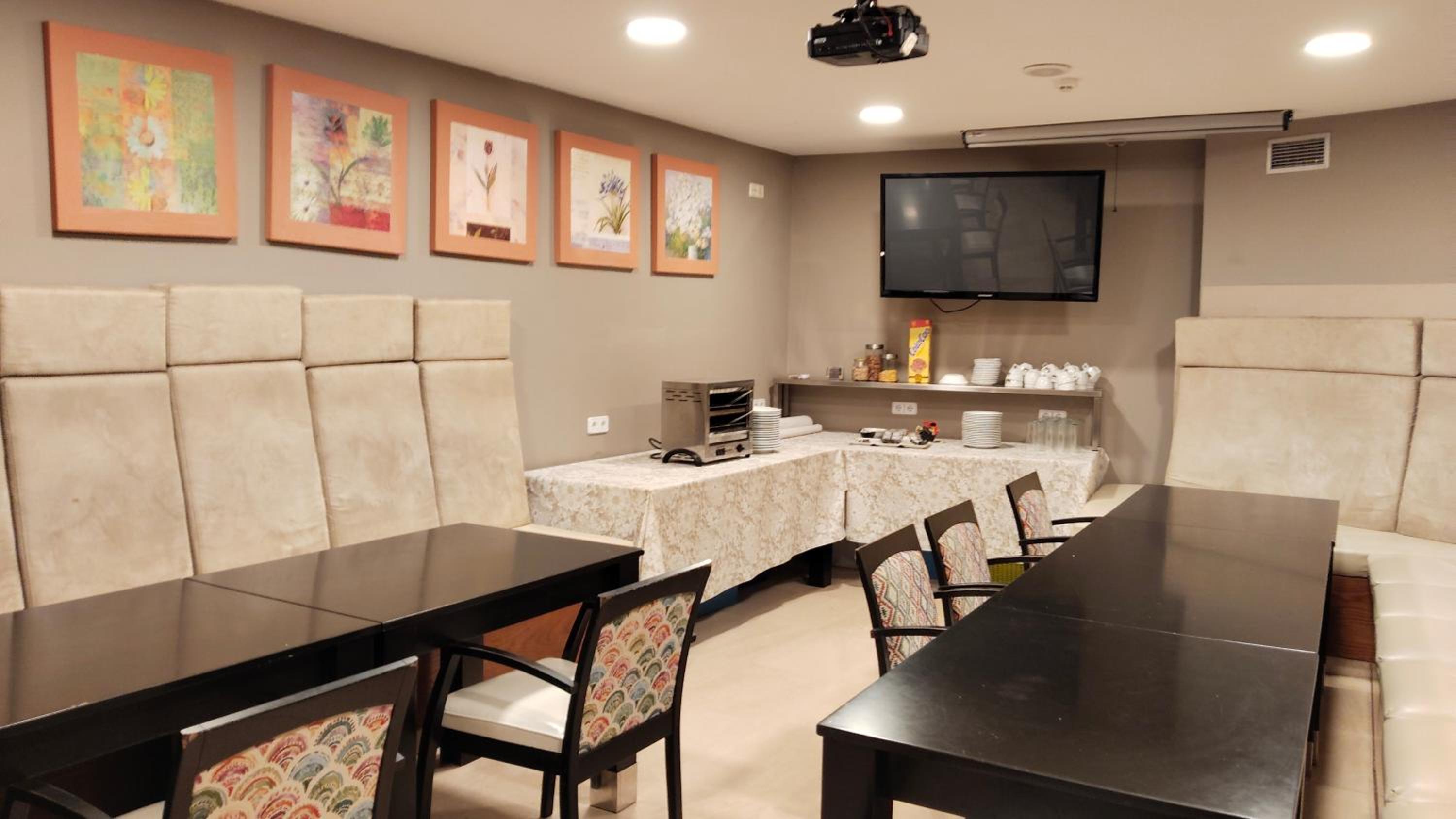 Hotel HHB Pontevedra Confort 49/58