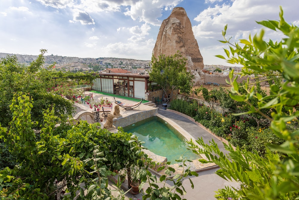 Roc Of Cappadocia 40/49