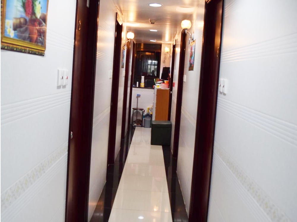 Om Guest House 44/74
