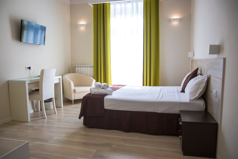 Dada Suites 26/49