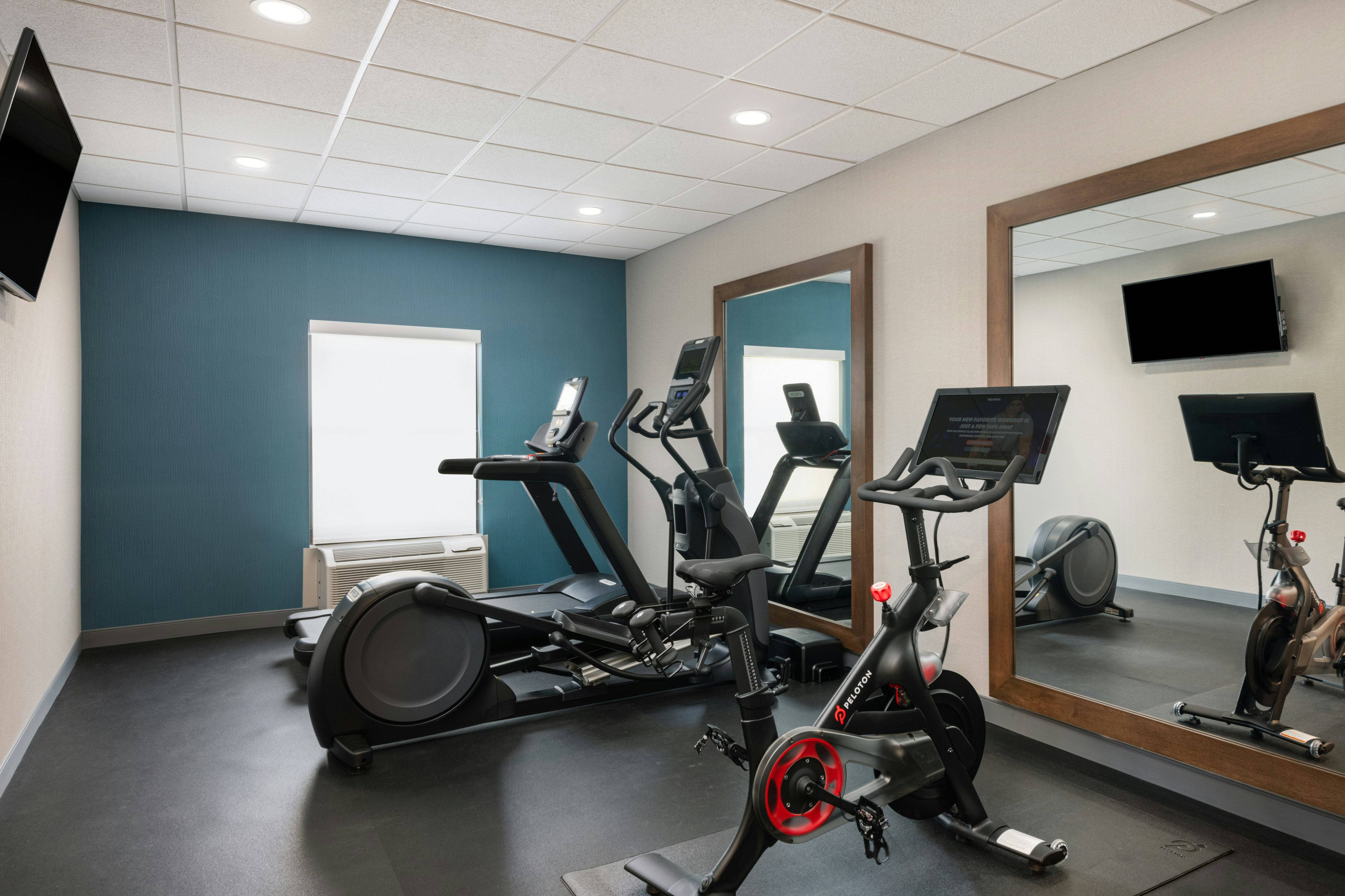 Hampton Inn & Suites Fort Myers Beach/Sanibel Gateway 6/13