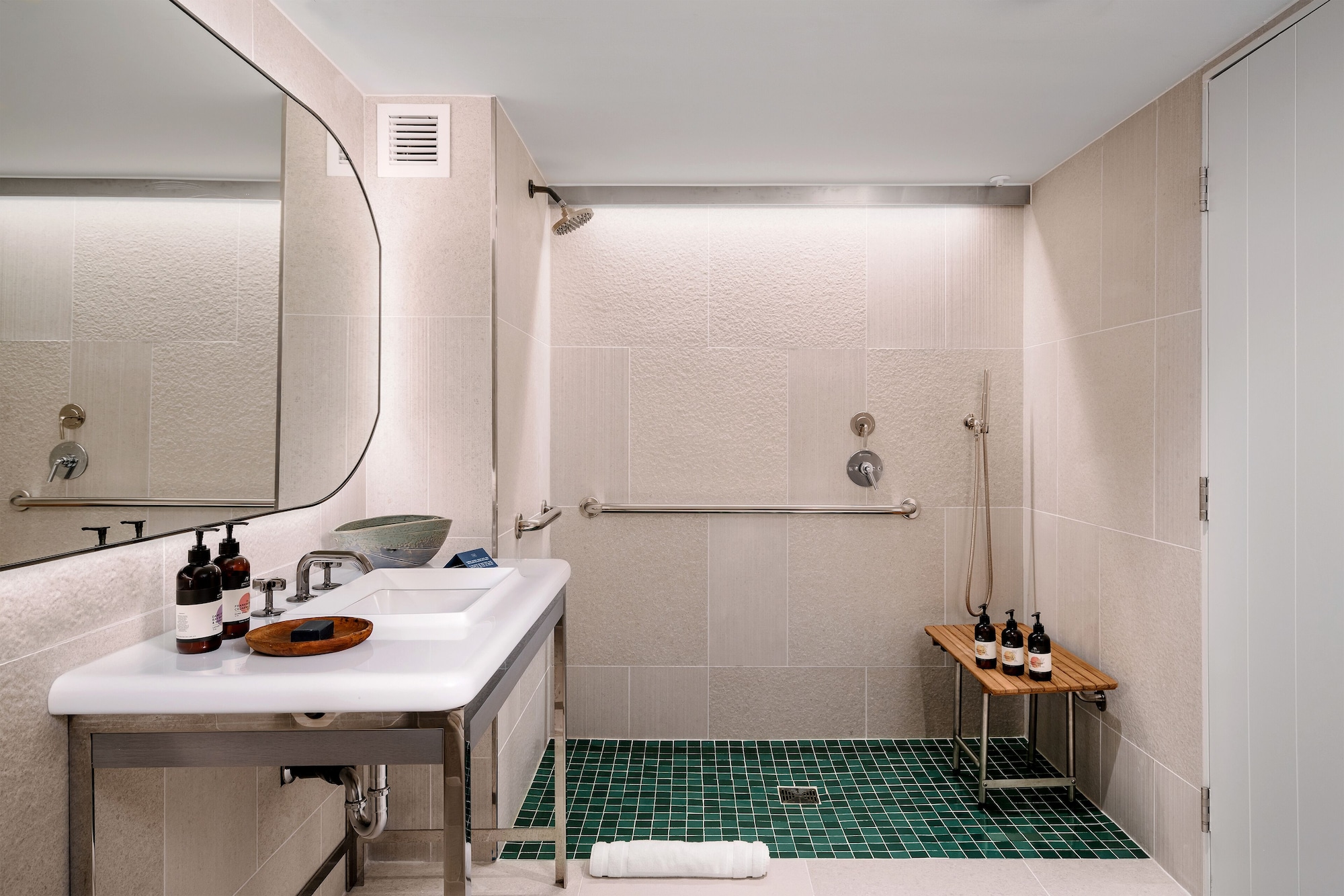 Town Lake, Studio, Suite, King Bed