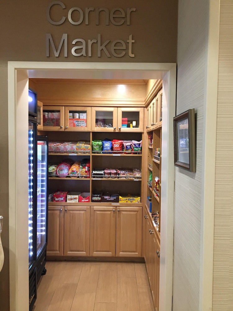 Fairfield Inn Suites By Marriott Oakland Hayward 4/48