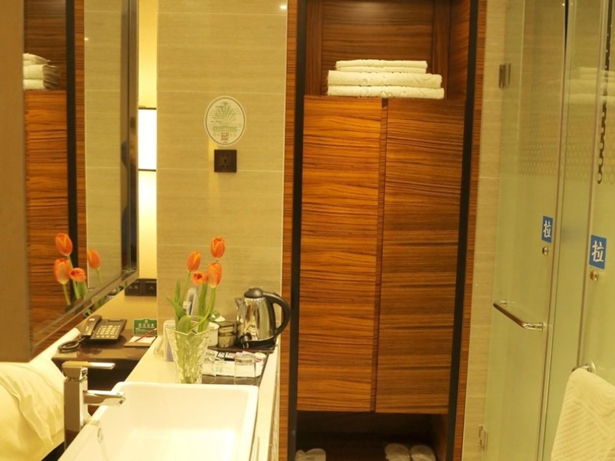 GreenTree Inn Hefei Mengcheng Road Beierhuan Express Hotel 38/38