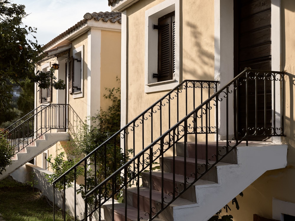 Razis Apartments 1/50