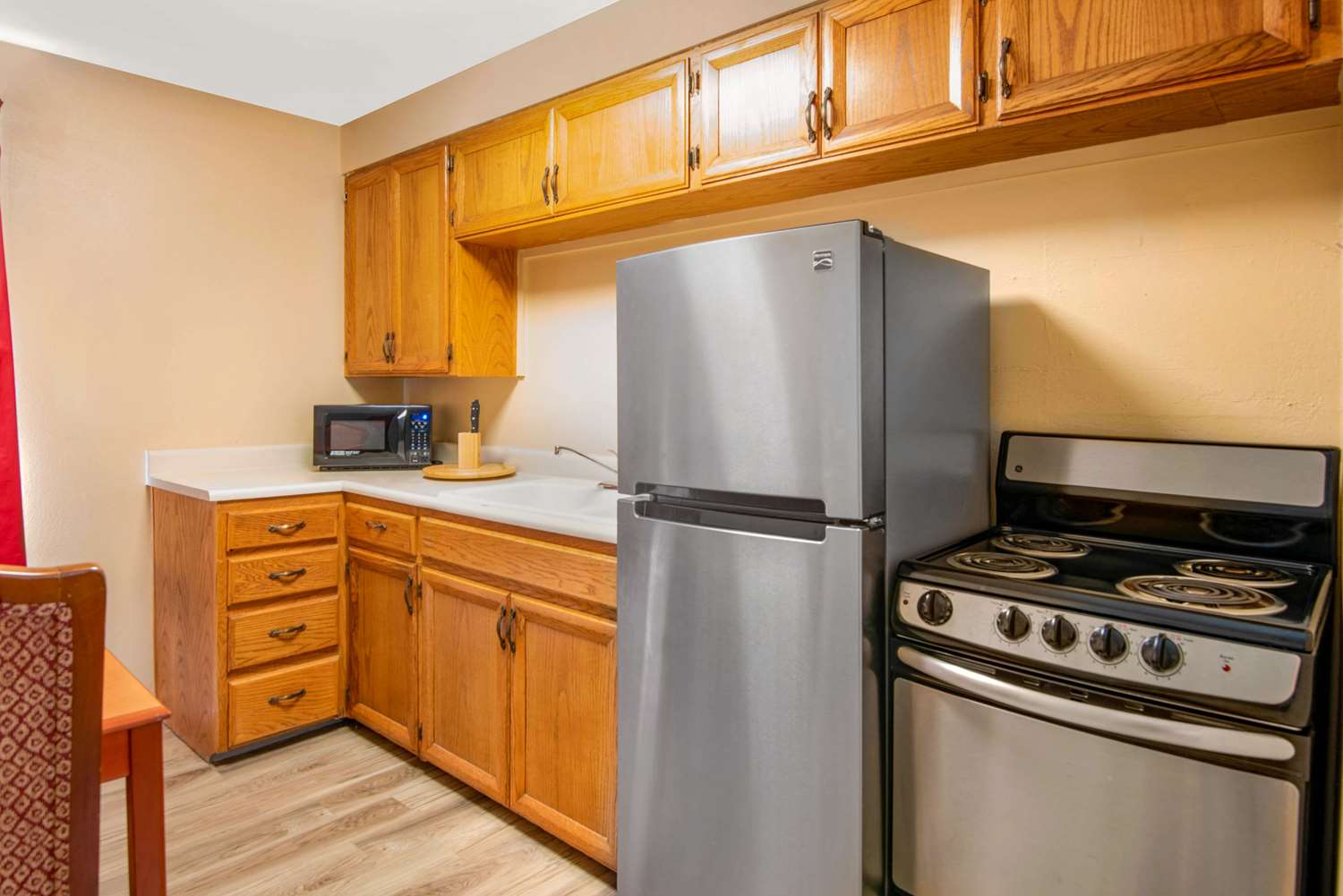 Econo Lodge Inn & Suites Durango 6/17