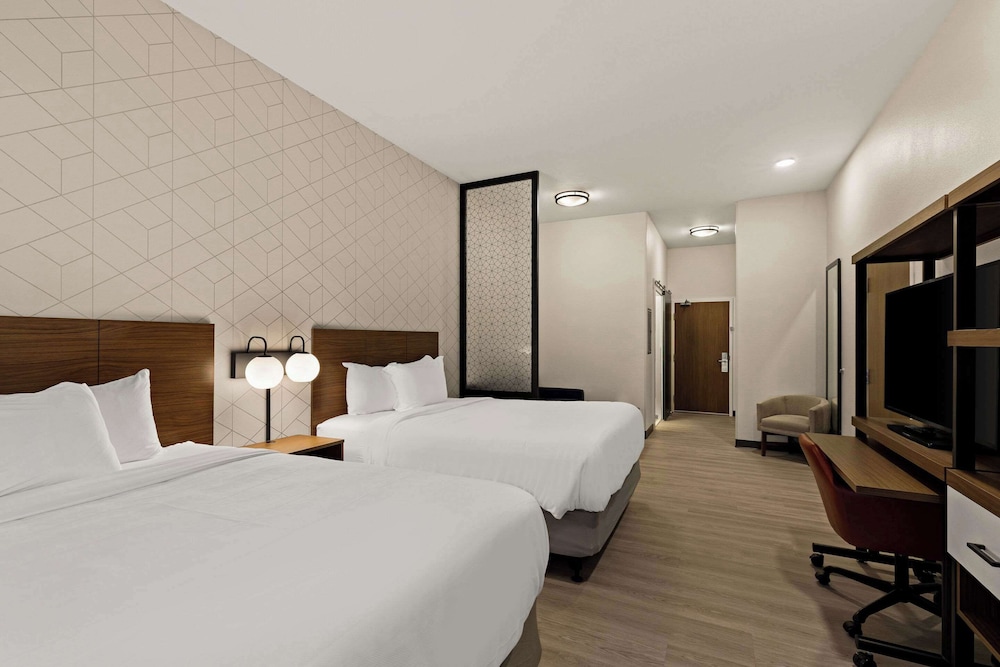جناح بسريرين كوين بمطبخ، Everhome Suites Temecula 5/7