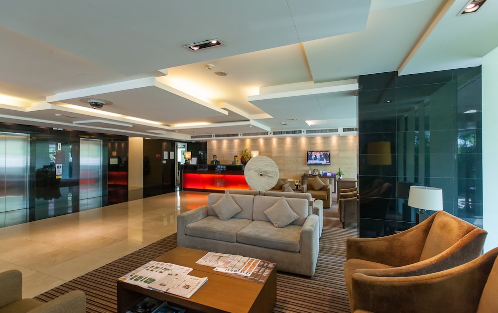 Oakwood Residence Sukhumvit 24 Bangkok 21/26