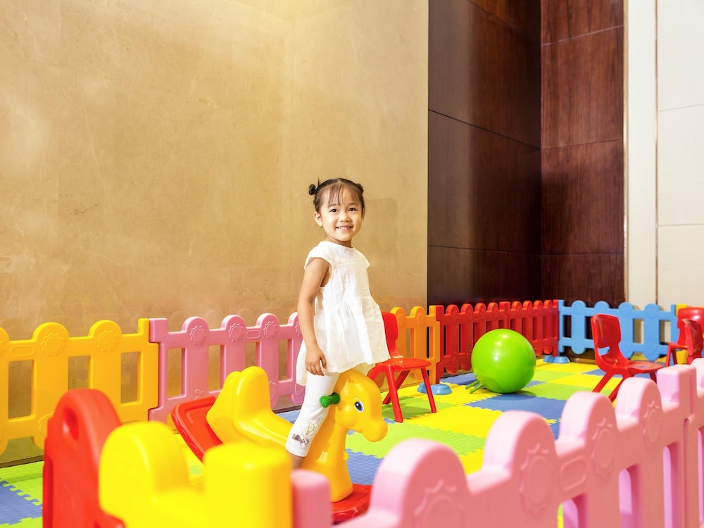 NOVOTEL DAQING HAOFANG 42/47
