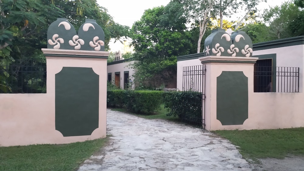 HOTEL HACIENDA SAN FRANCISCO TZACALHA 58/63
