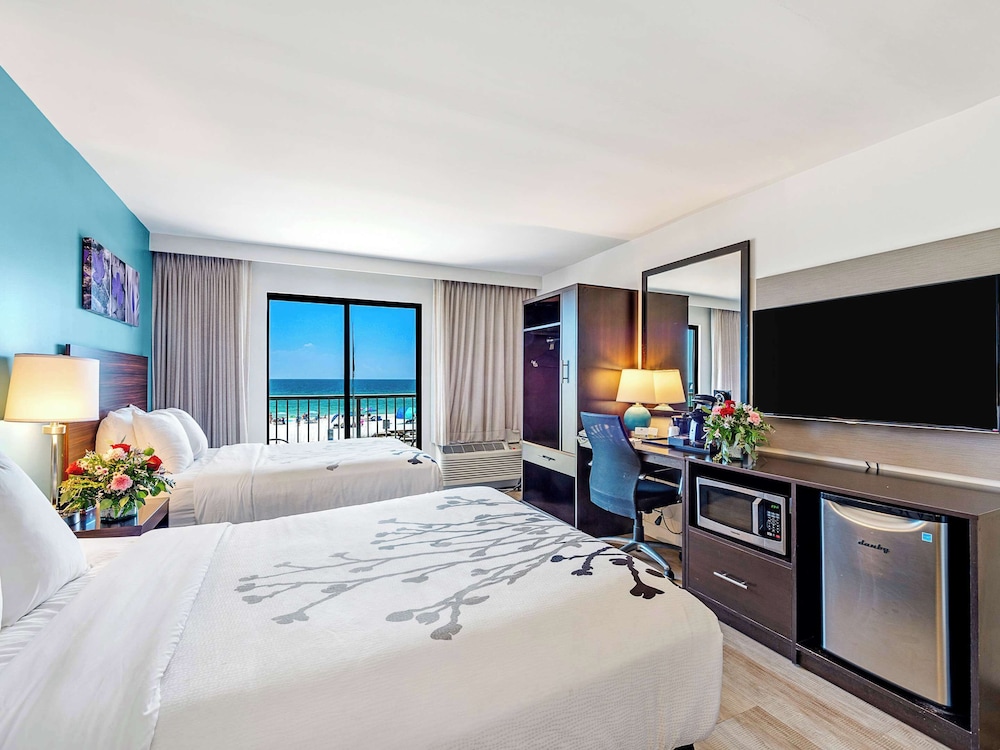 Room, 2 Double Beds, Gulf View