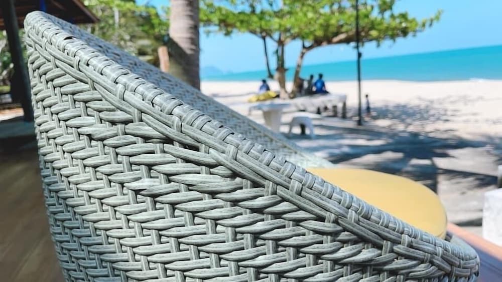 Supar Royal Beach Khanom 43/46