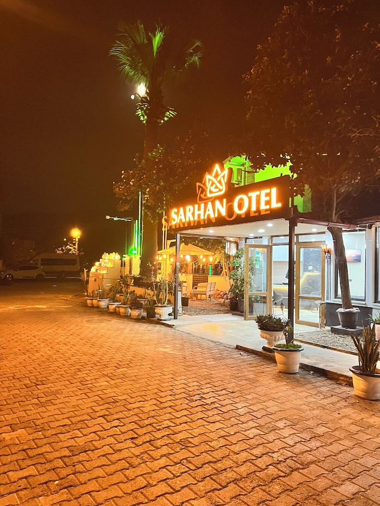 HAN DALYAN HOTEL 70/74