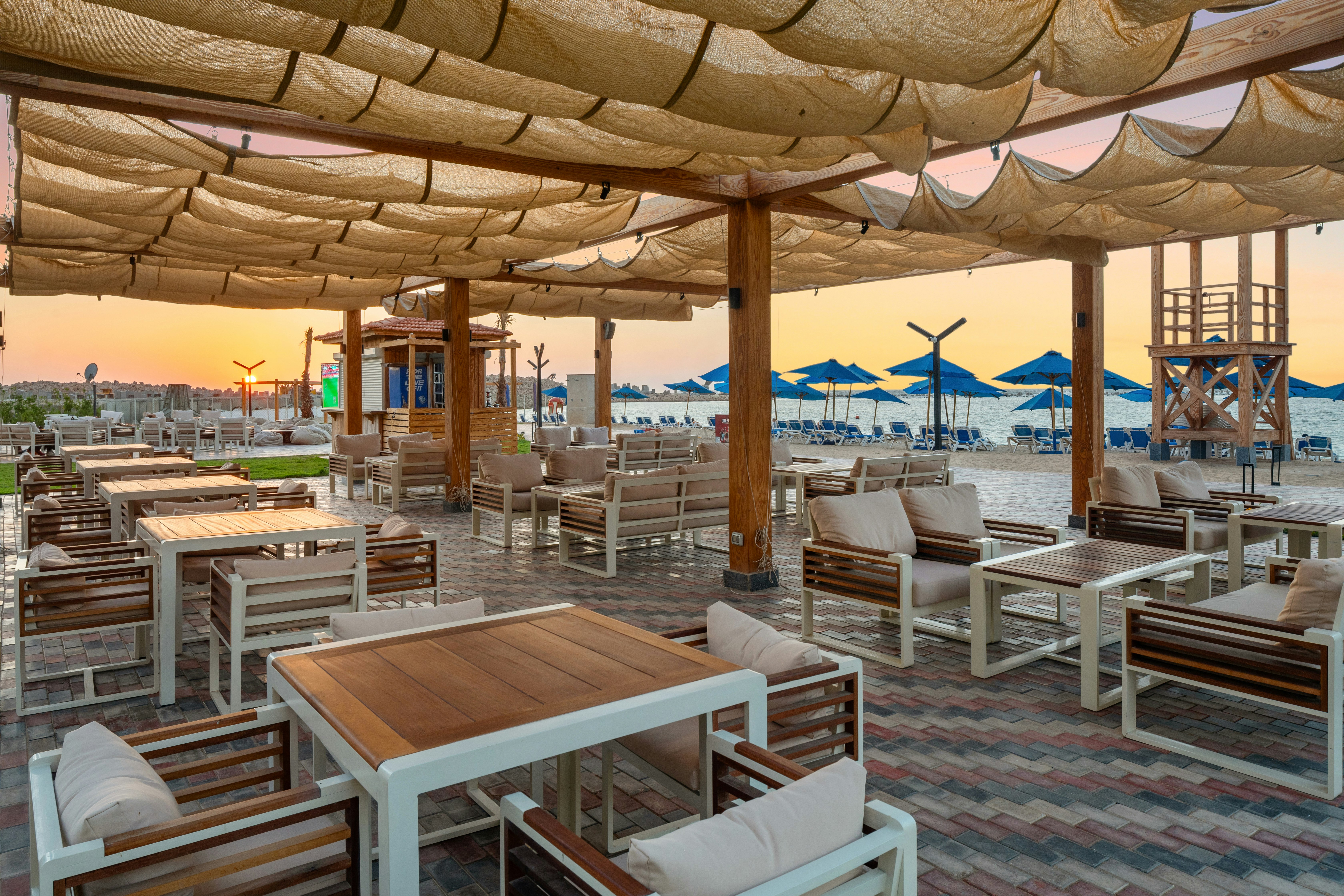 Hilton Alexandria Corniche 34/50