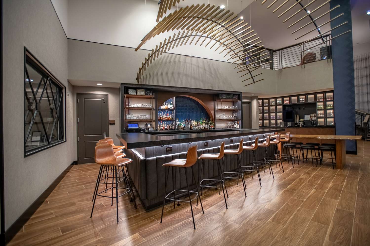 Doubletree By Hilton Asheville Downtown 16/23