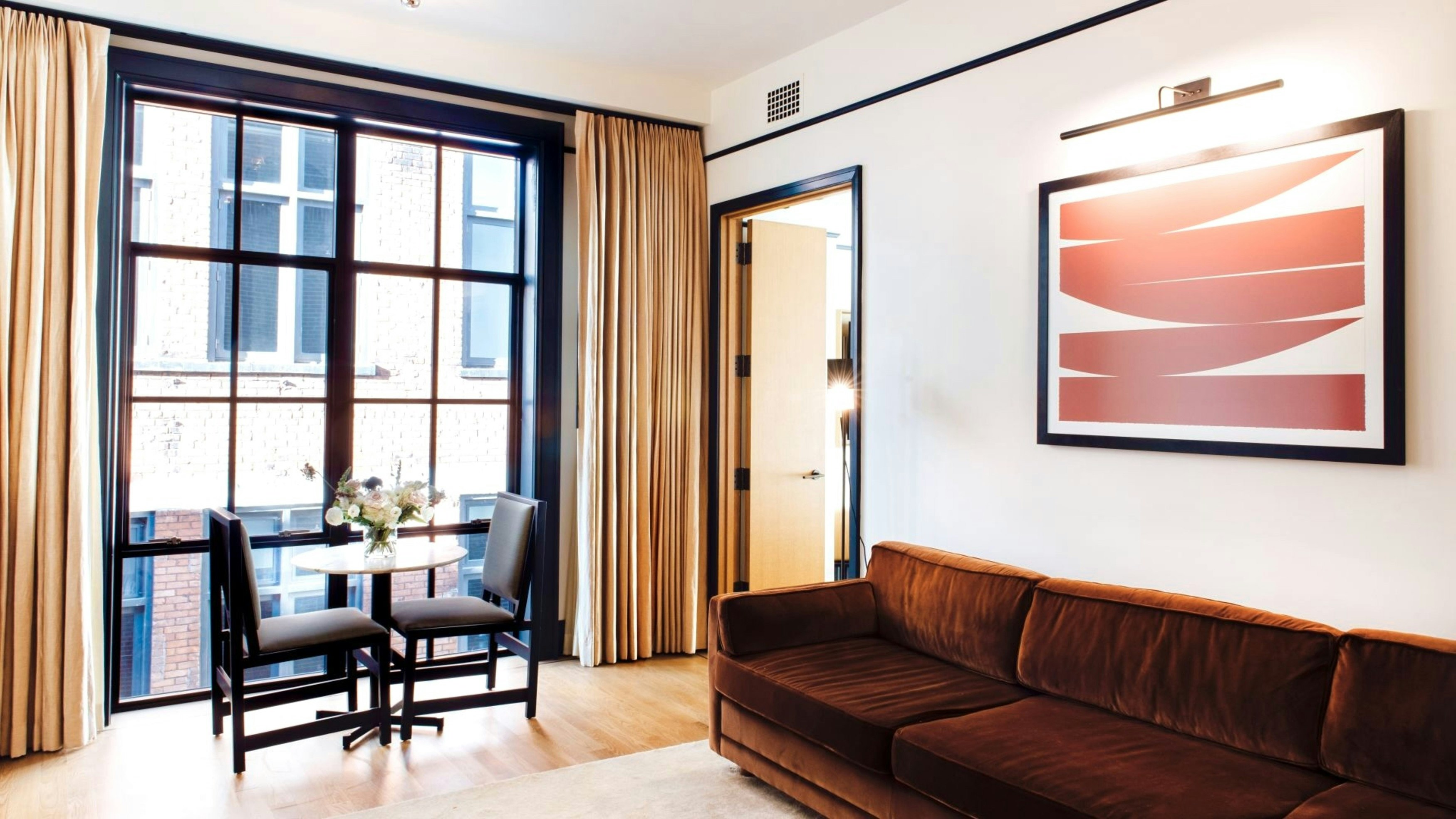 Shinola Hotel 34/50