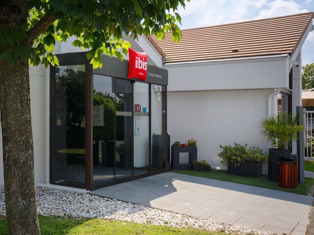 Ibis Cergy Pontoise Le Port 65/67