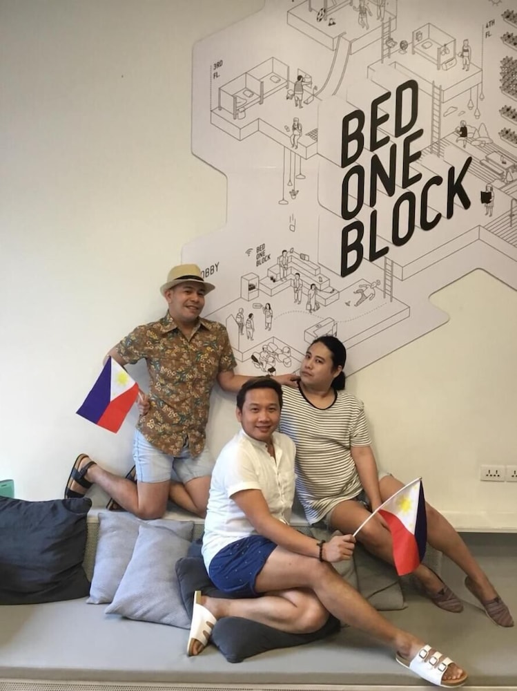 Bed One Block Hostel 8/61