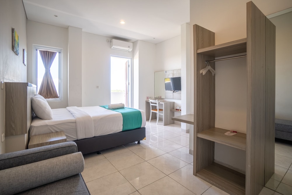 Nivasa Hotel 19/38