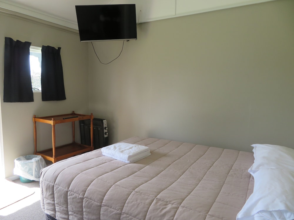Whanganui Seaside Holiday Park 17/50