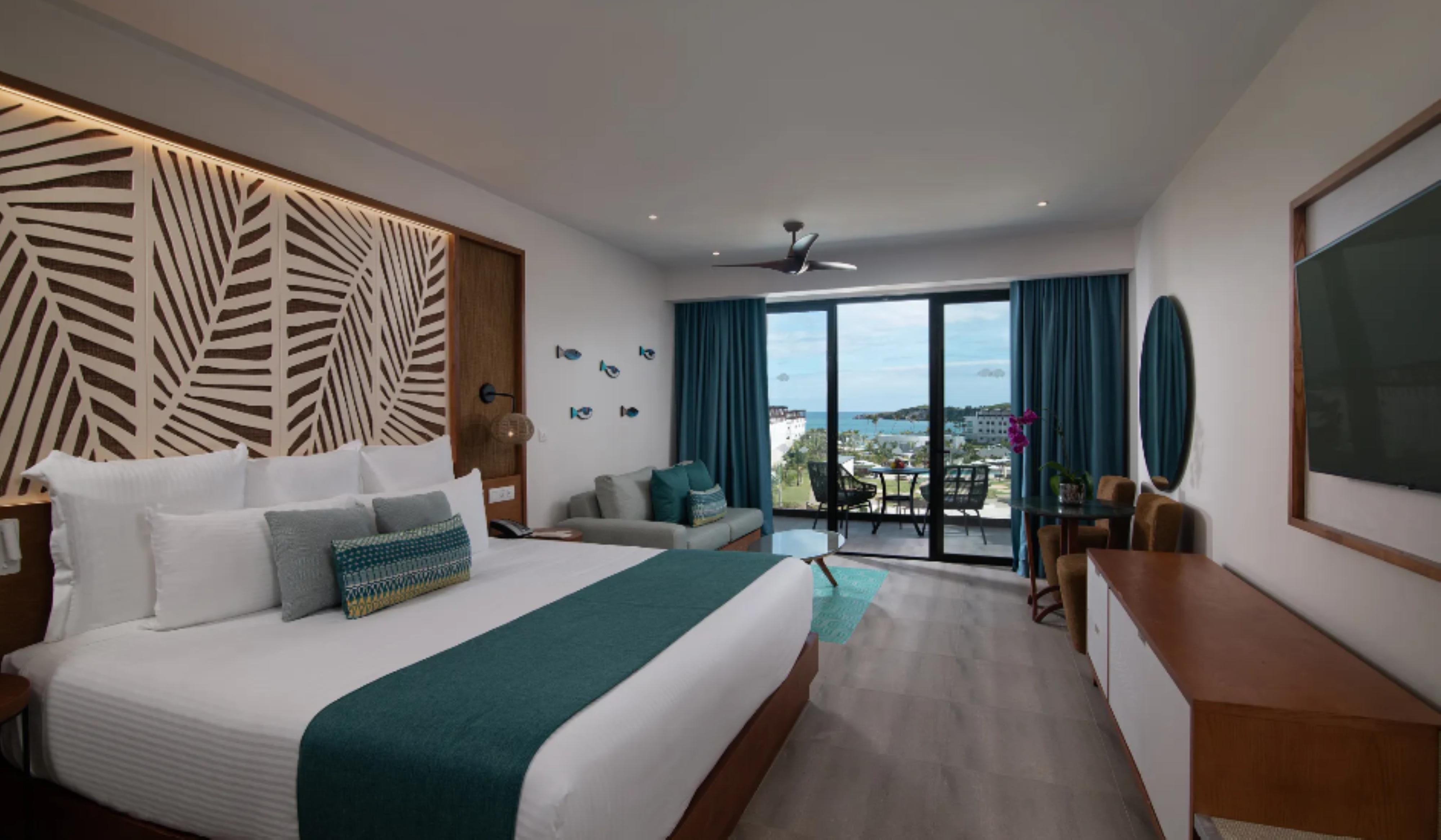 Preferred Club, King Bed, Ocean View