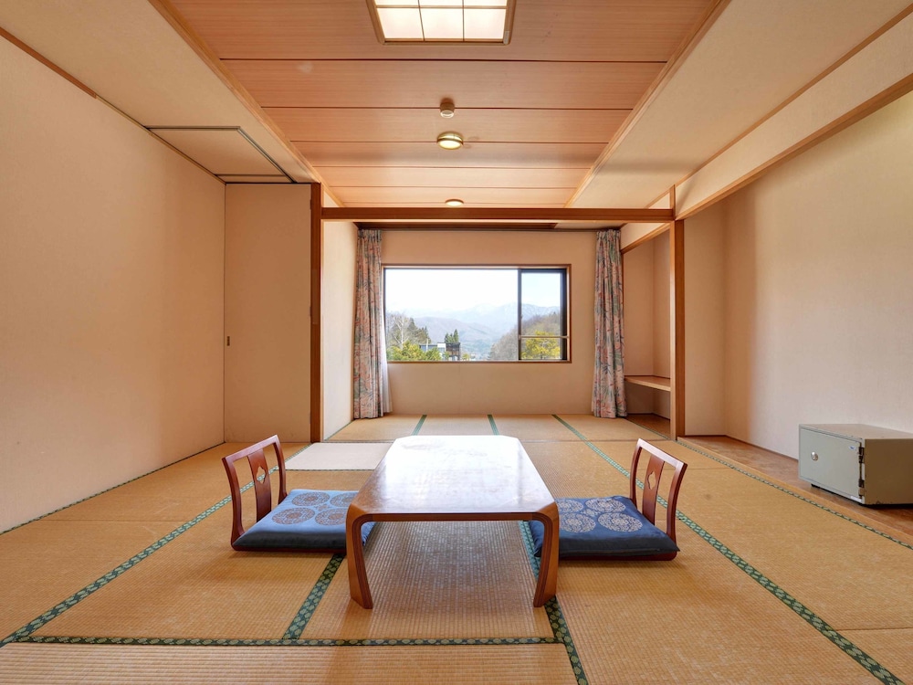 Oze Iwakura Resort Hotel 21/32