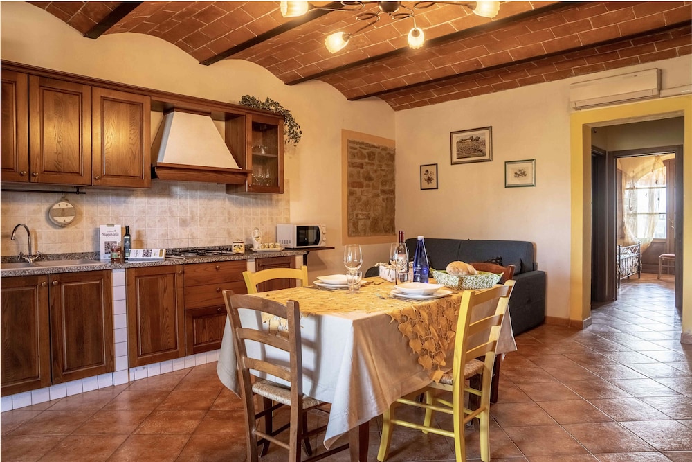 Agriturismo Podere Diacceroni 50/69