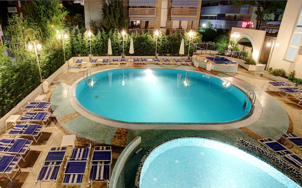 Hotel Palace 27/28