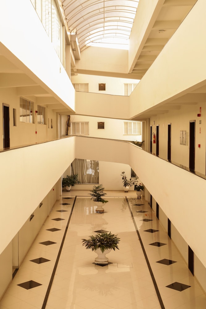 TEZLA HOTEL 60/71