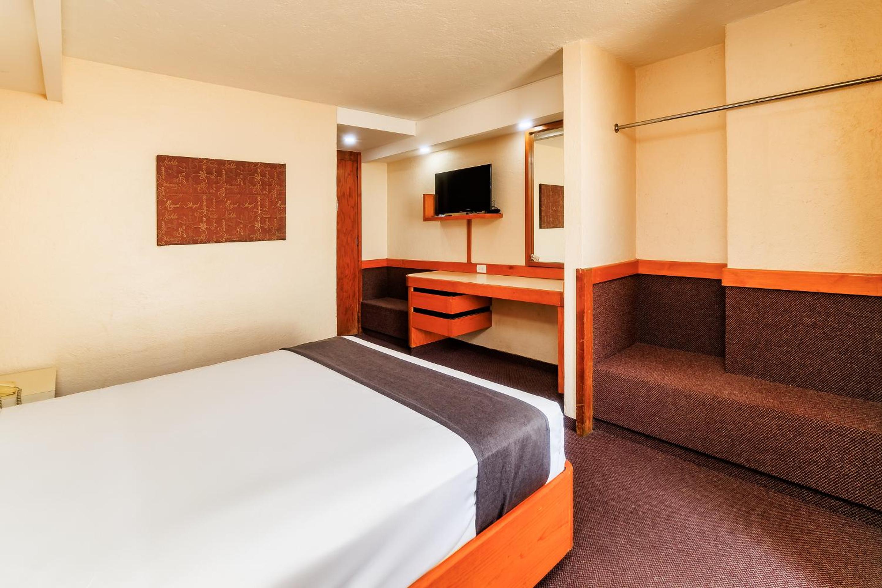 STANDARD, DOUBLE BED