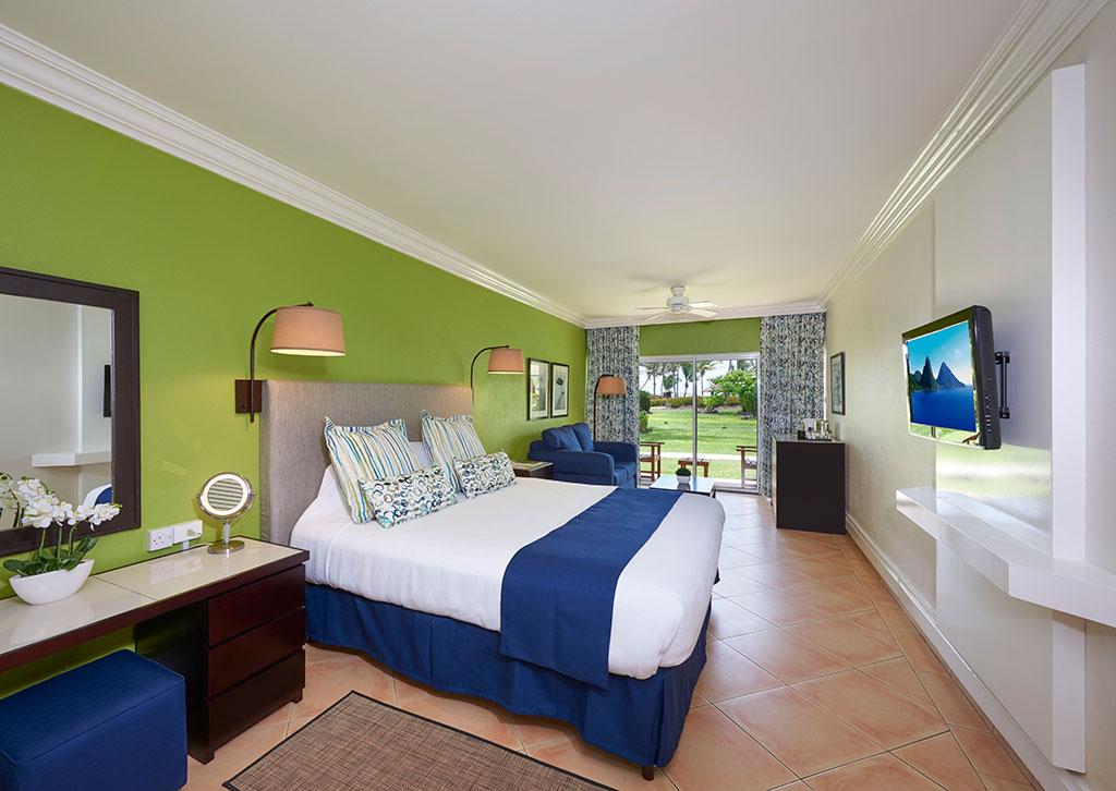 Deluxe, Double Bed, Garden View