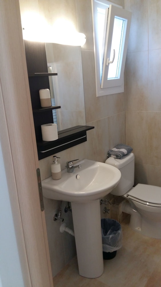 Finikas Garden Beach Resort Nikiti 48/50