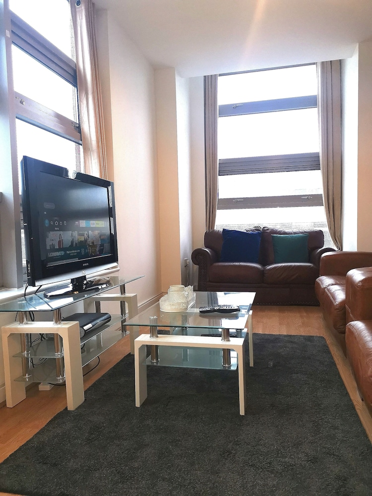 Comfort Zone Parkside Apartments 42/50