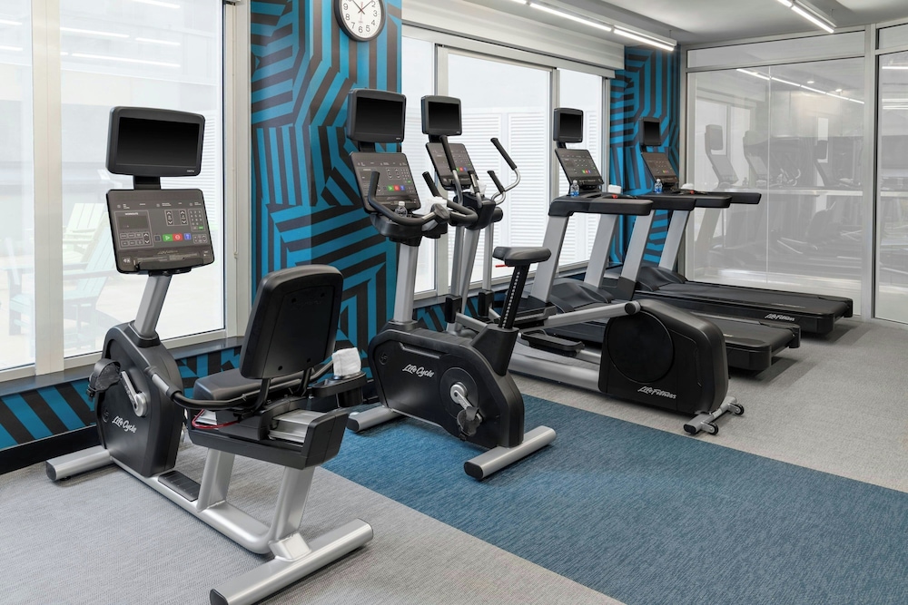 Aloft New York Brooklyn 24/48