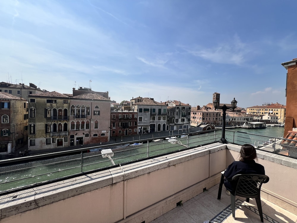 Hotel Ca Dogaressa 41/49