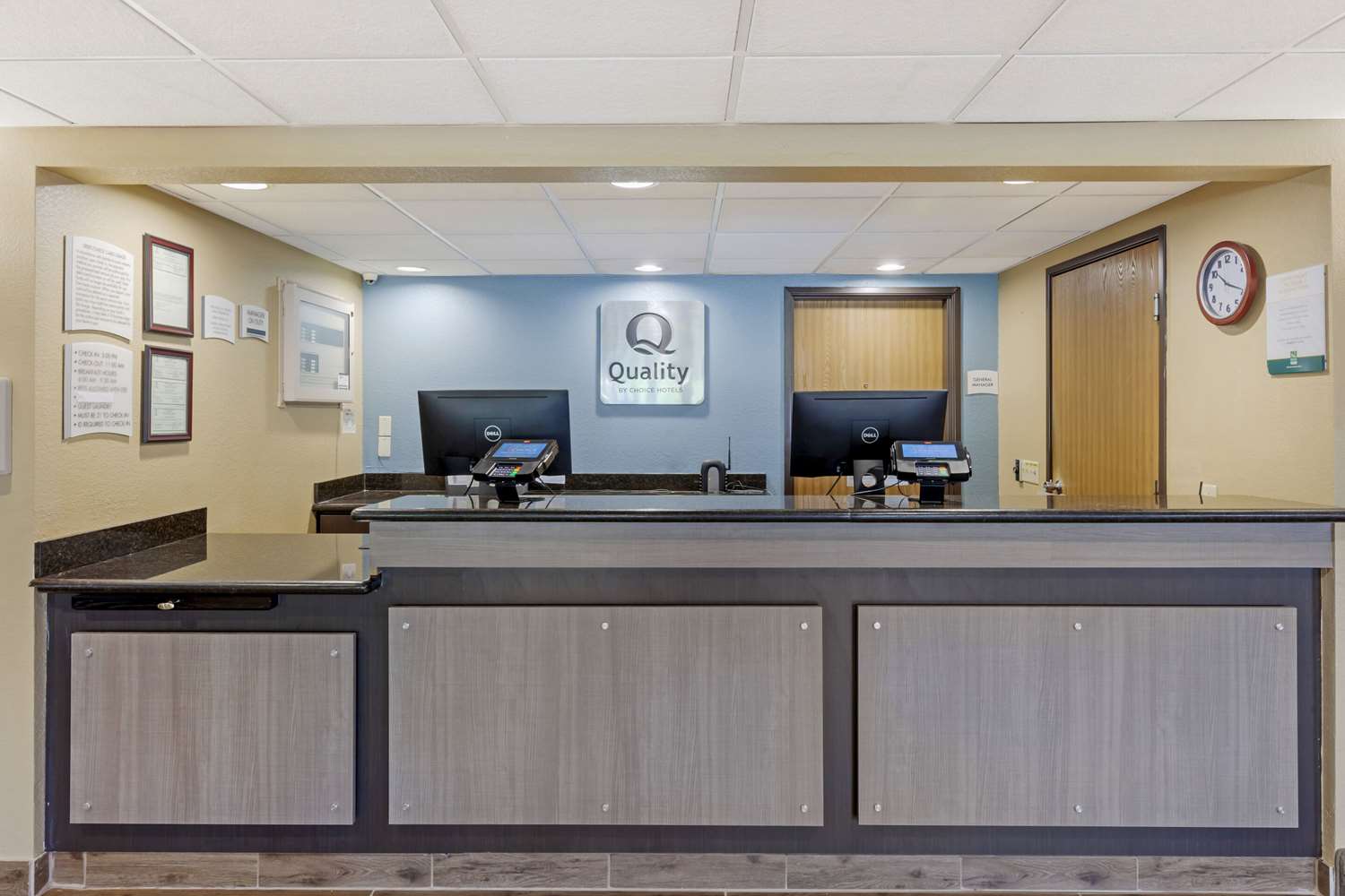 Quality Inn Oshkosh Aviation Park 3/35