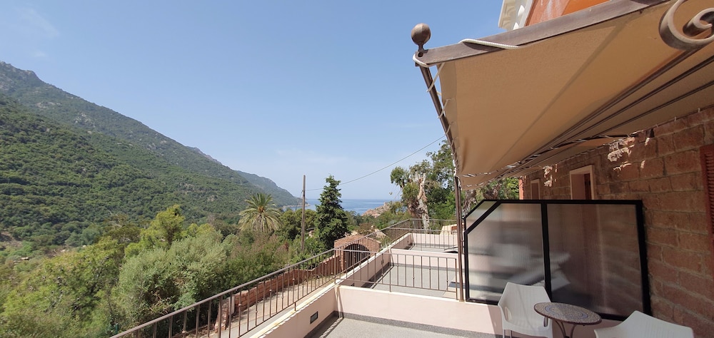 Hotel Bella Vista 3/50