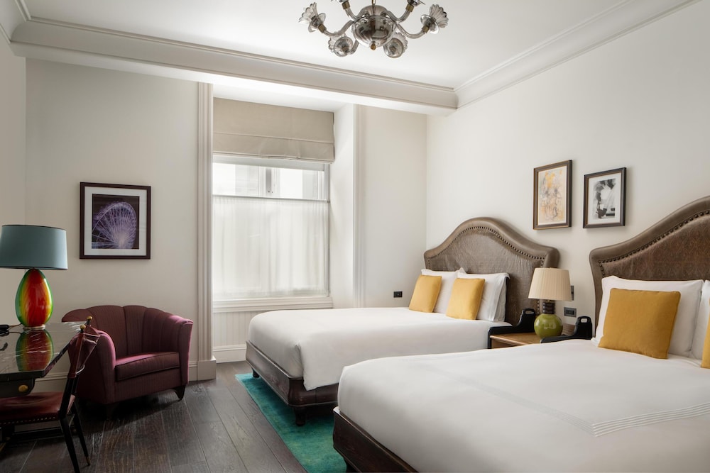 THE BEEKMAN, A THOMPSON HOTEL 27/75