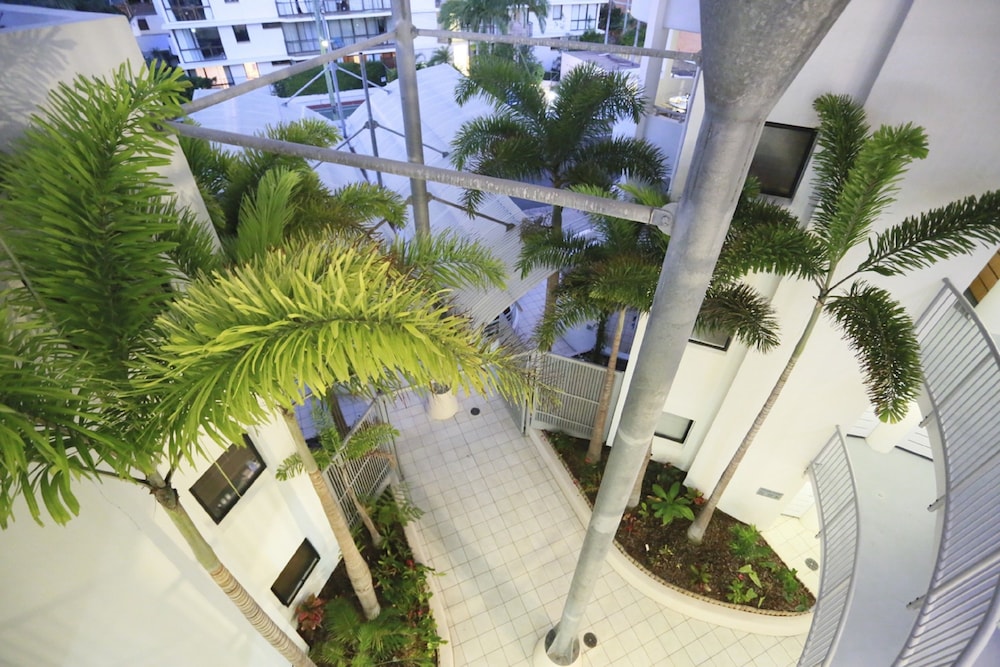 Beach Club Resort 3/71